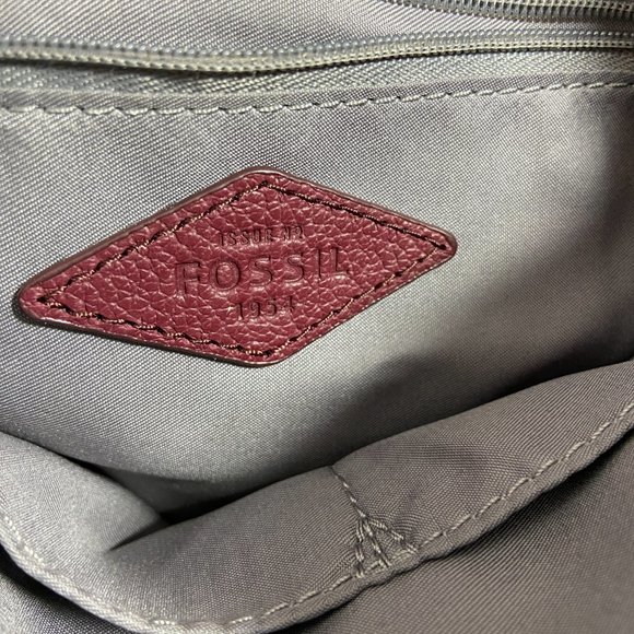 Fossil Tinsley Cabernet Pebbled Leather Crossbody Handbag SHB1788 NWT - Picture 8 of 13
